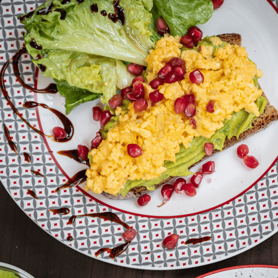 avocado toast with eggs